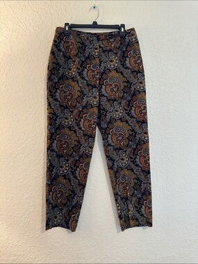 Harve Benard by Benard Holtzman Paisley Print Pants - Multicolor